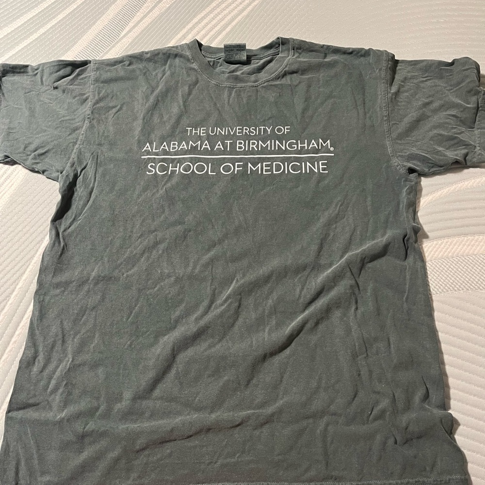University of Alabama at Birmingham School of Medicine Gray Comfort ColorT-Shirt